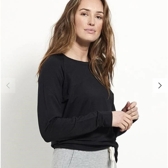 Stripe & Stare Essential Sweatshirt :: Black - Picture 4 of 4